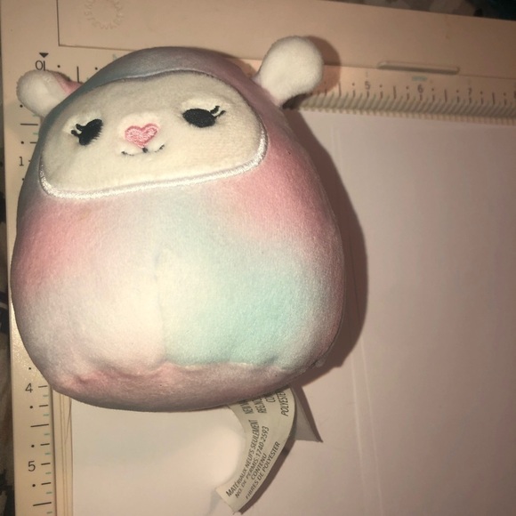 squishmallow Arabella Tie Dye Lamb Sheep Pink Blue 4” No Tag - Picture 4 of 4
